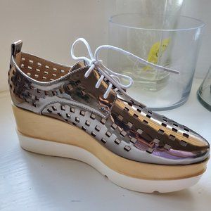 Silver metallic perforated platform shoes Size 7
